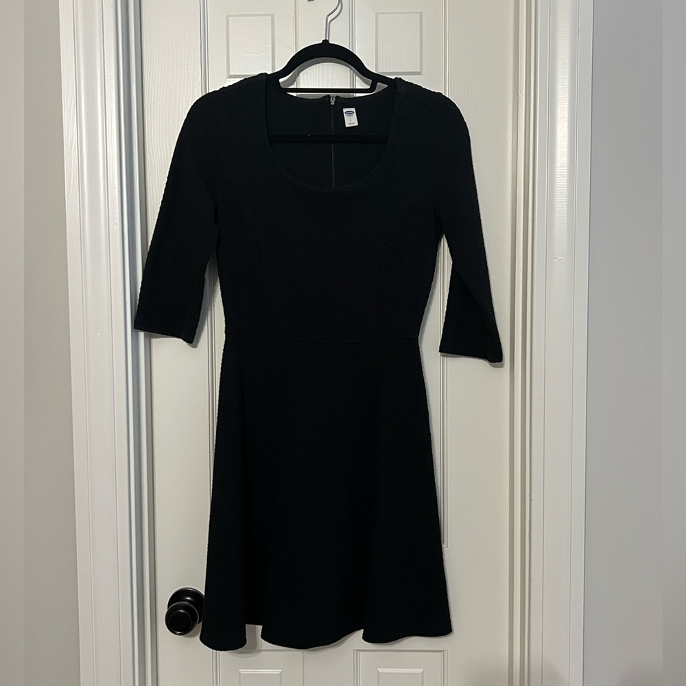 Old Navy three qtr sleeve dress, small, black